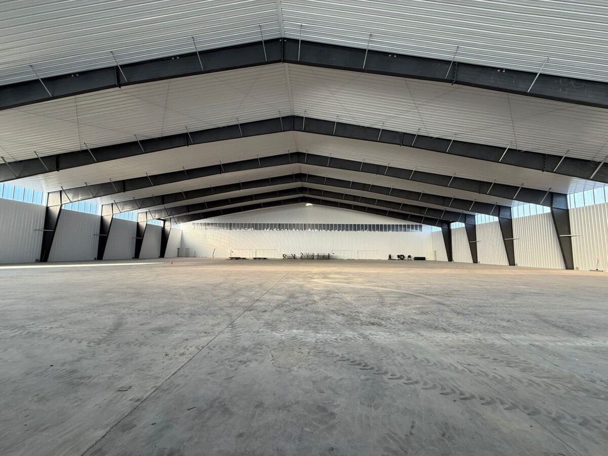 Steel building example 8